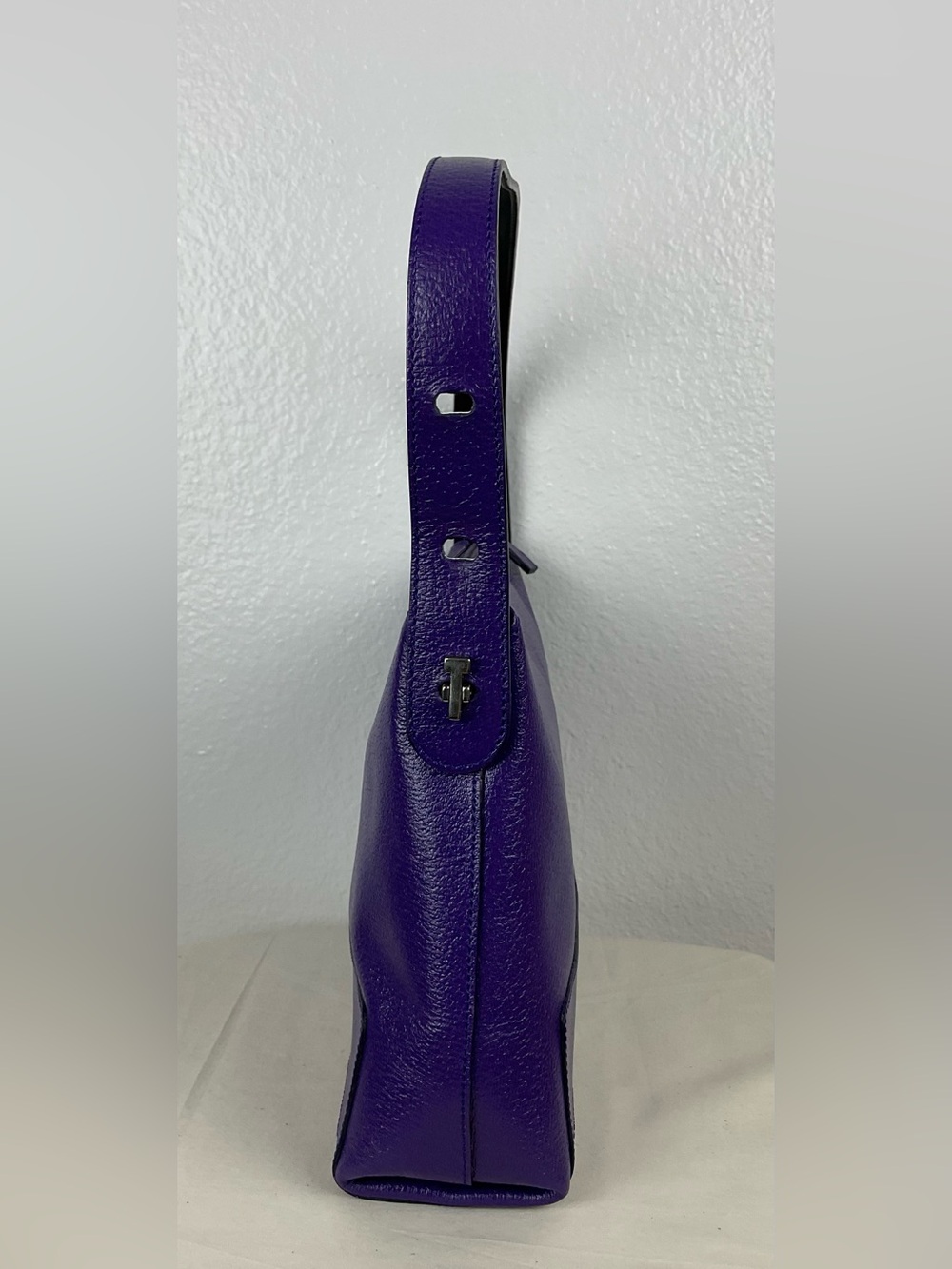 Vintage LAMARTHE PARIS Purple Pebbled Leather Shoulder Hobo Bag – EUC April 2006 - Picture 4 of 9